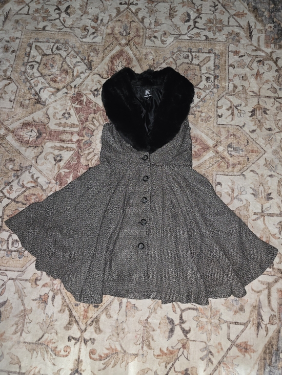 Double Zero Dresses & Skirts - Vintage-Inspired Wool Swing Coat with Black Faux Fur Collar